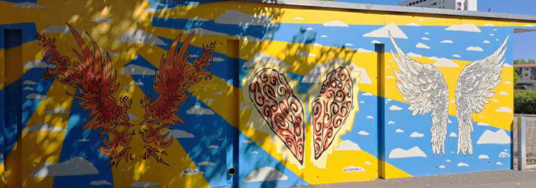 Streetart an Garagenwand