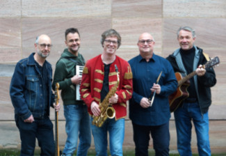 Spielt zum Valentinstag in Heilig Geist - die Band "Lebherz"